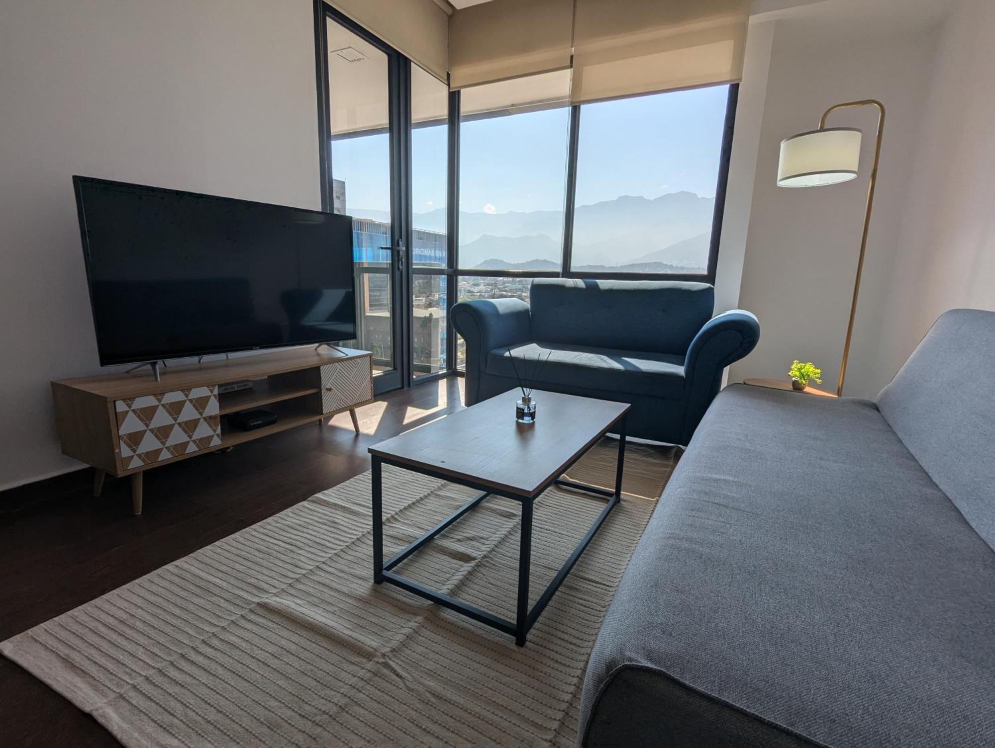 Moderno Ubicacion Vistas Seguridad Y Estilo Apartamento Monterrey